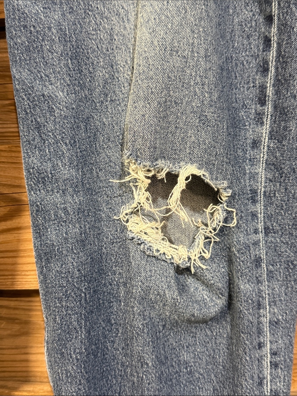 Old Navy Mid-rise Boyfriend Loose Jeans - Picture 3 of 6